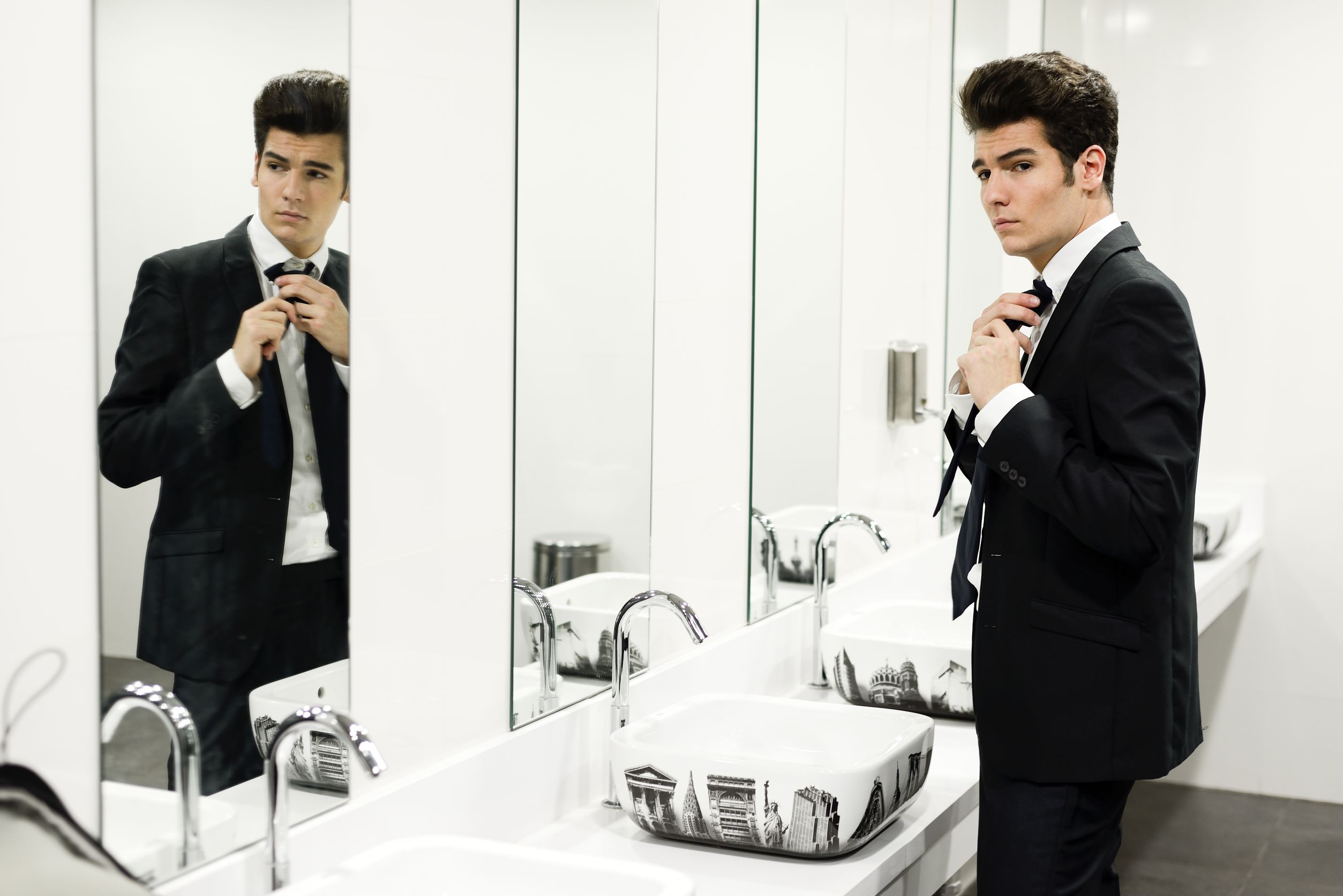 Benefits of Washroom Hand Dryers