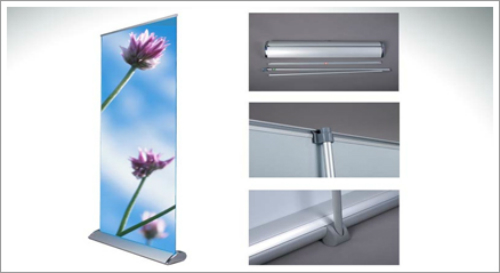 Retractable Banner Stands: Effective Tools for Creating Brand Identity